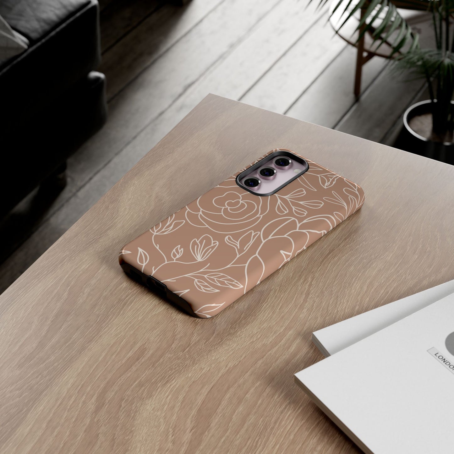 Tan & White Boho Florals - Tough Phone Case